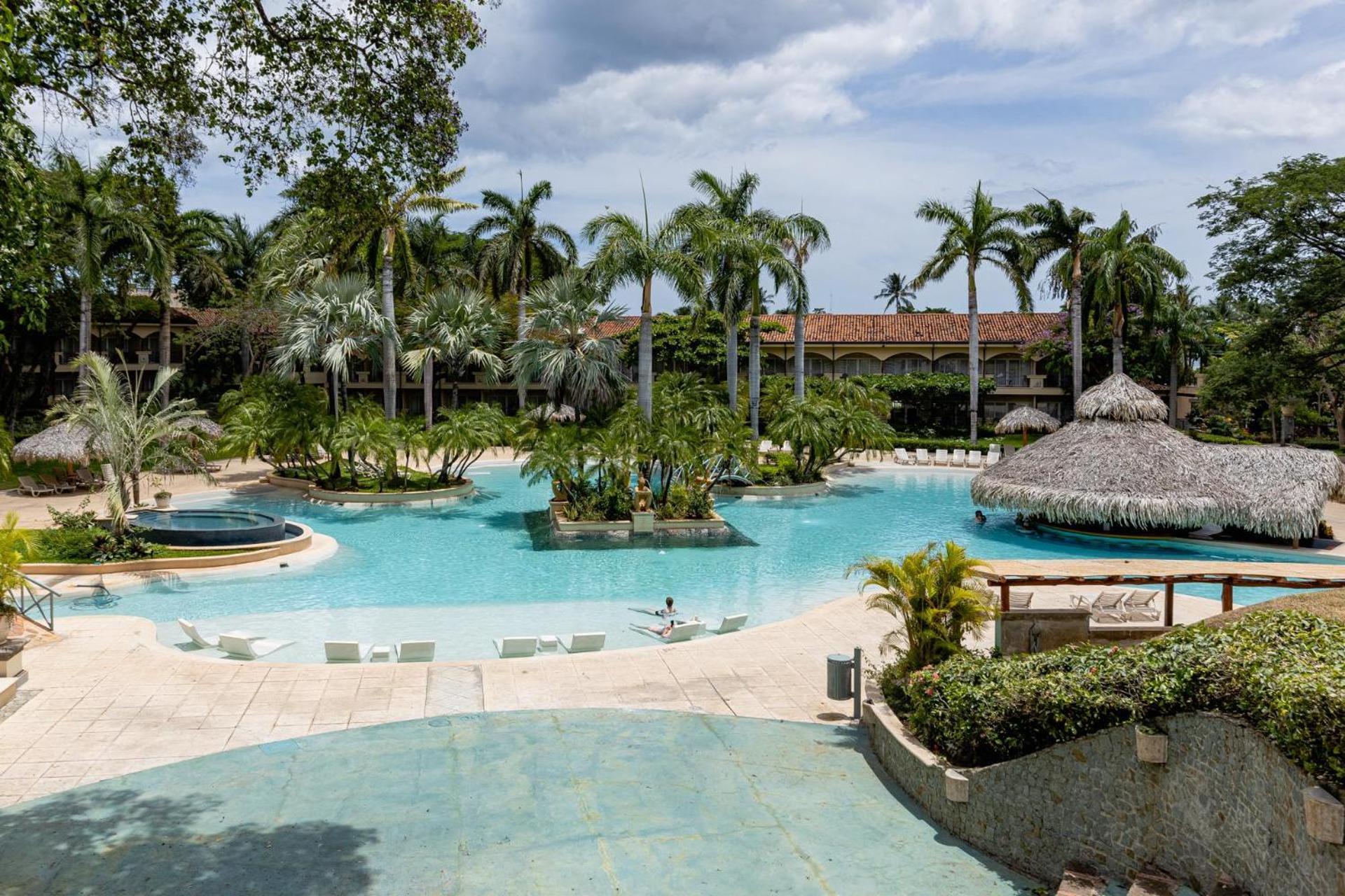 Matapalo 103- 2 Bedroom Poolside Condo At Tamarindo Extérieur photo